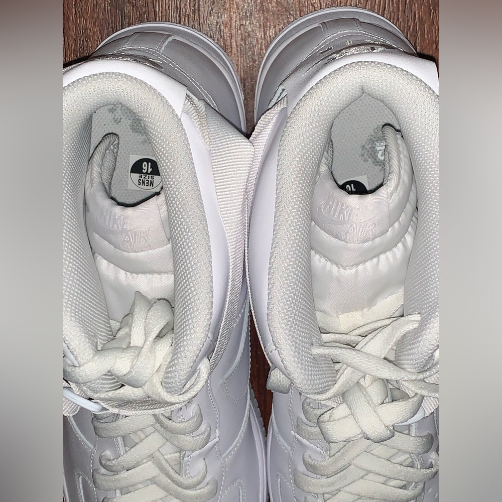Nike size 16 shoe - Picture 7 of 15